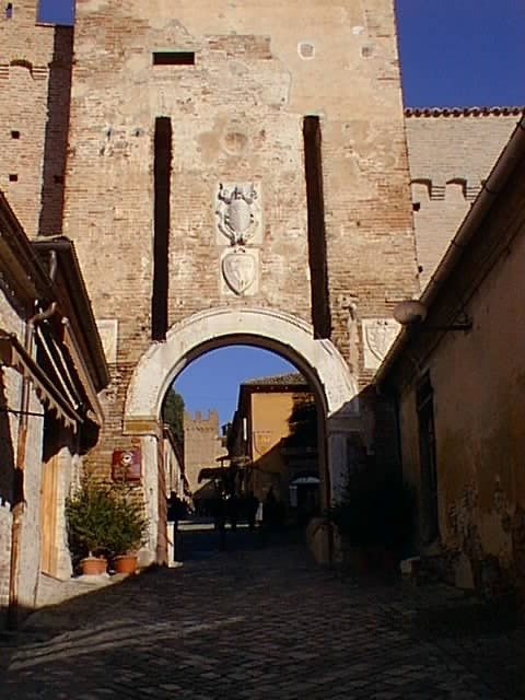 PhotoPC sabato 30 dicembre 2000 18.21 1.jpg, 71488 bytes, 30/12/00